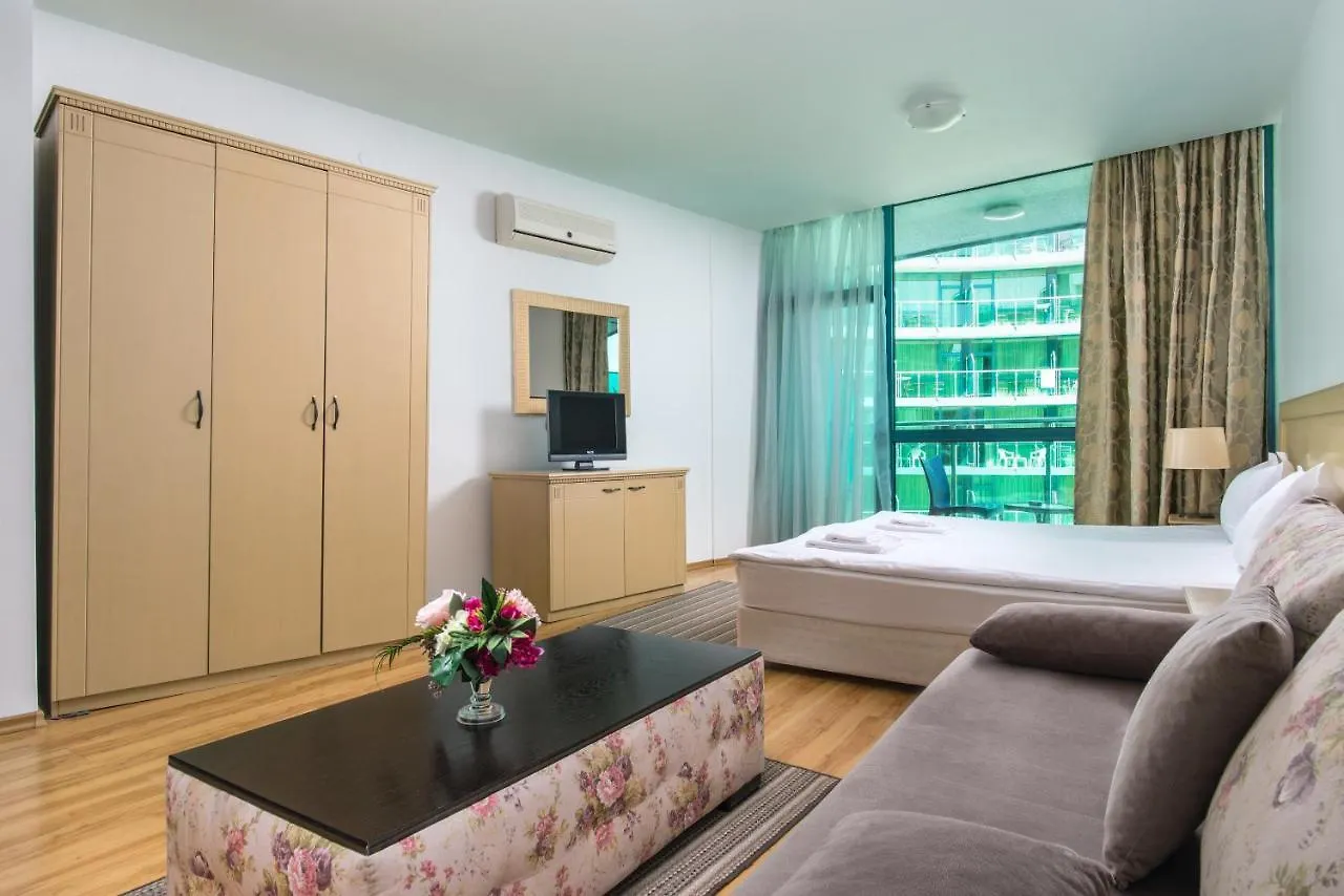 Primorsko Del Sol Apartments