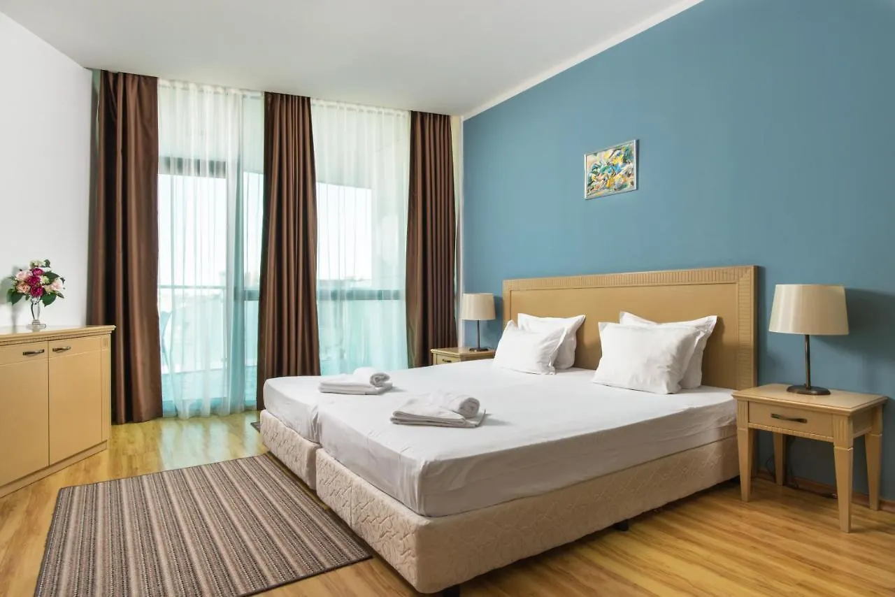 Primorsko Del Sol Apartments